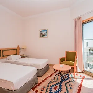 Otel Costa 3s